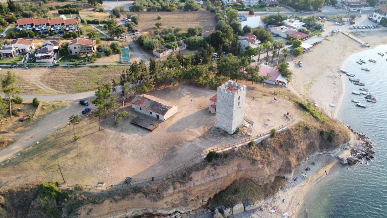 Villa Madeleine Tower View Néa Fókaia 외부 사진