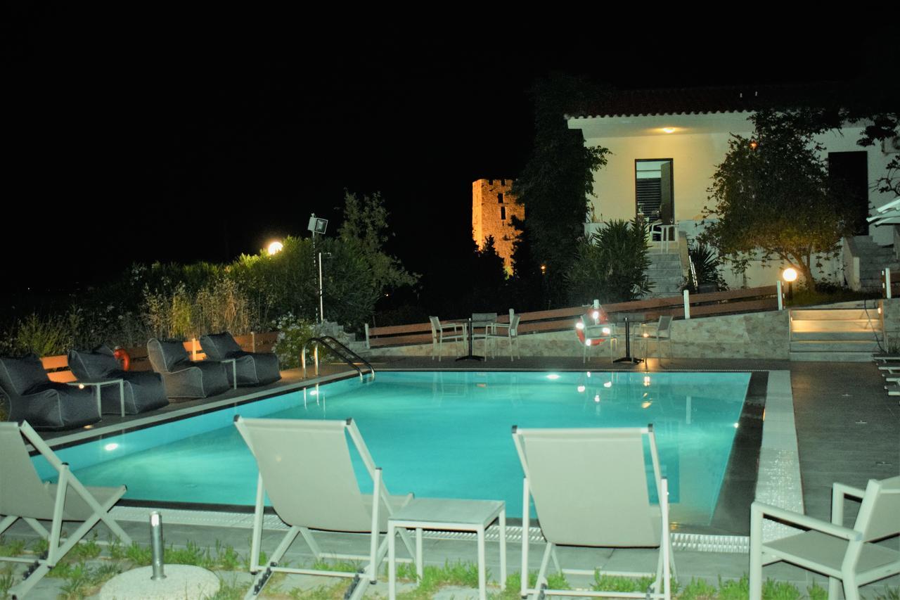 Villa Madeleine Tower View Néa Fókaia 외부 사진